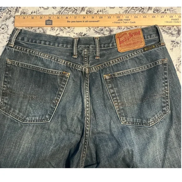 Lucky Brand Men's Jeans, Size 36/Regular - Picture 3 of 6